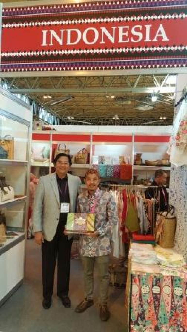 Batik Pakidulan Ikuti Expo di Inggris