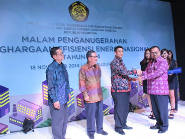 Bio Farma Miliki Gedung Paling Hemat Energi