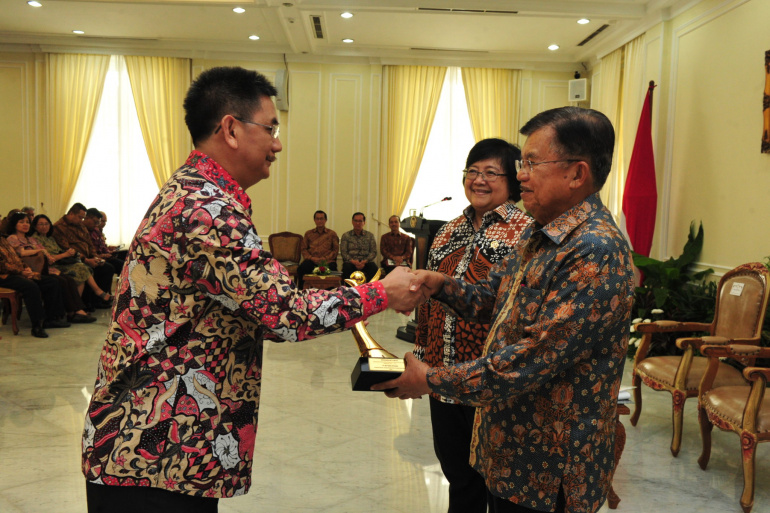 Tiga Kali Berturut turut Bio Farma Sabet Proper Emas 1