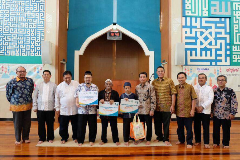 Bio Farma Beri Santunan Anak Yatim Dalam Acara BukaShaum Bersama