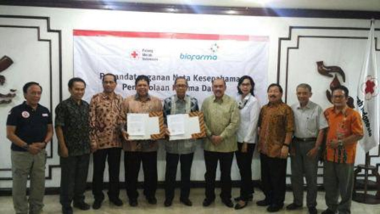 Mou dengan PMI Bio Farma Kembangkan Pengelolaan Plasma Darah
