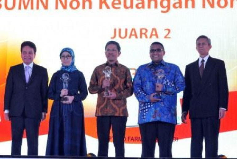 Lagi Bio Farma Terima Anugerah Annual Report Award