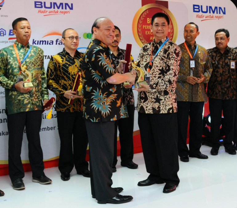 BUMN Excellence award 2017