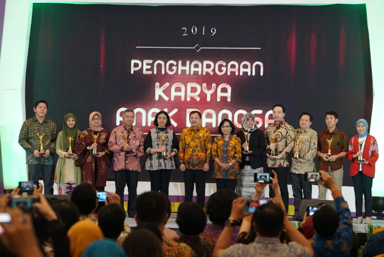 Penghargaan Karya Anak Bangsa